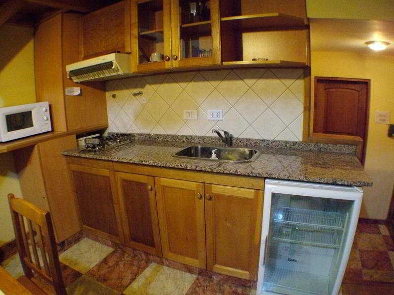 Linda Vista Apart Hotel El Calafate Exteriör bild